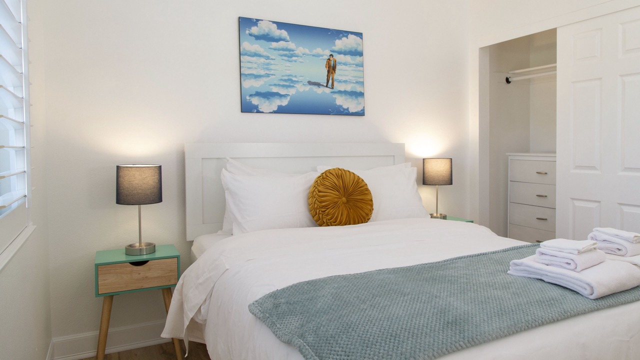 Photo of Bedroom in Uptown Design District