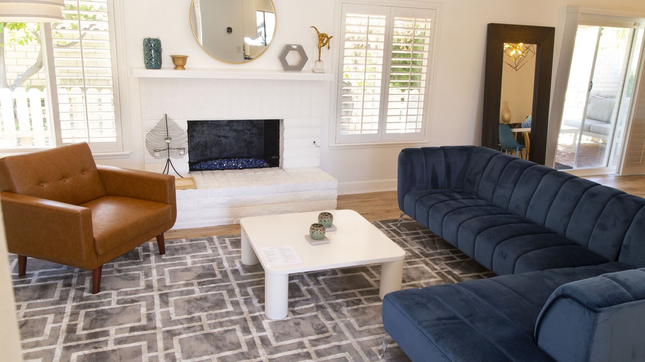 Photo of Livingroom in Uptown Design District