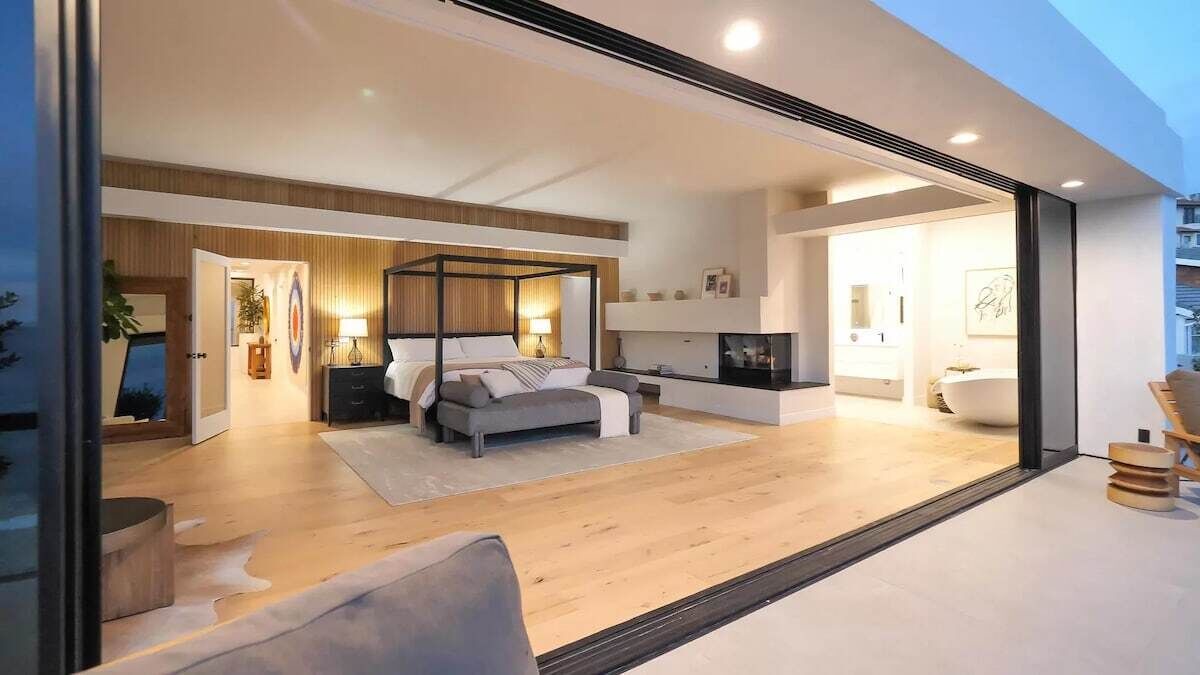 Photo of Others in Western Malibu