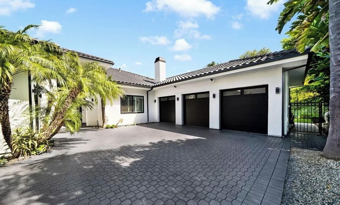 Photo of Outdoor in Los Angeles