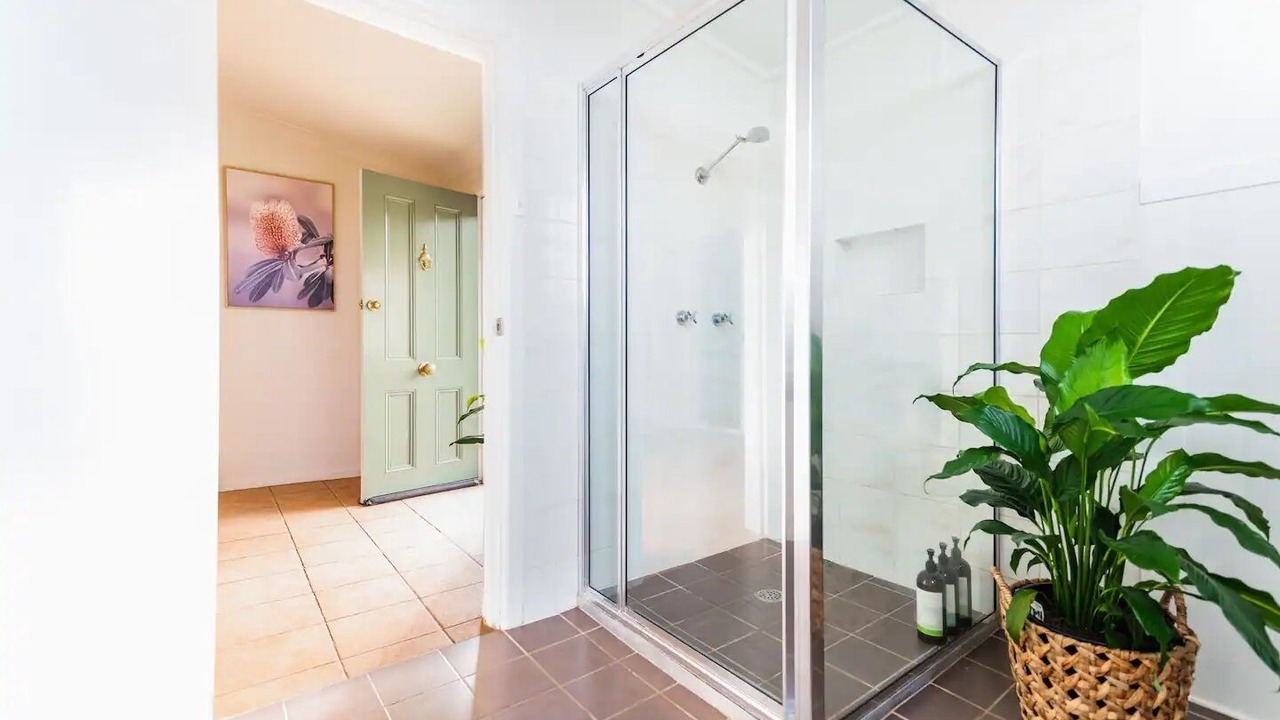 Photo of Bathroom in Koorawatha