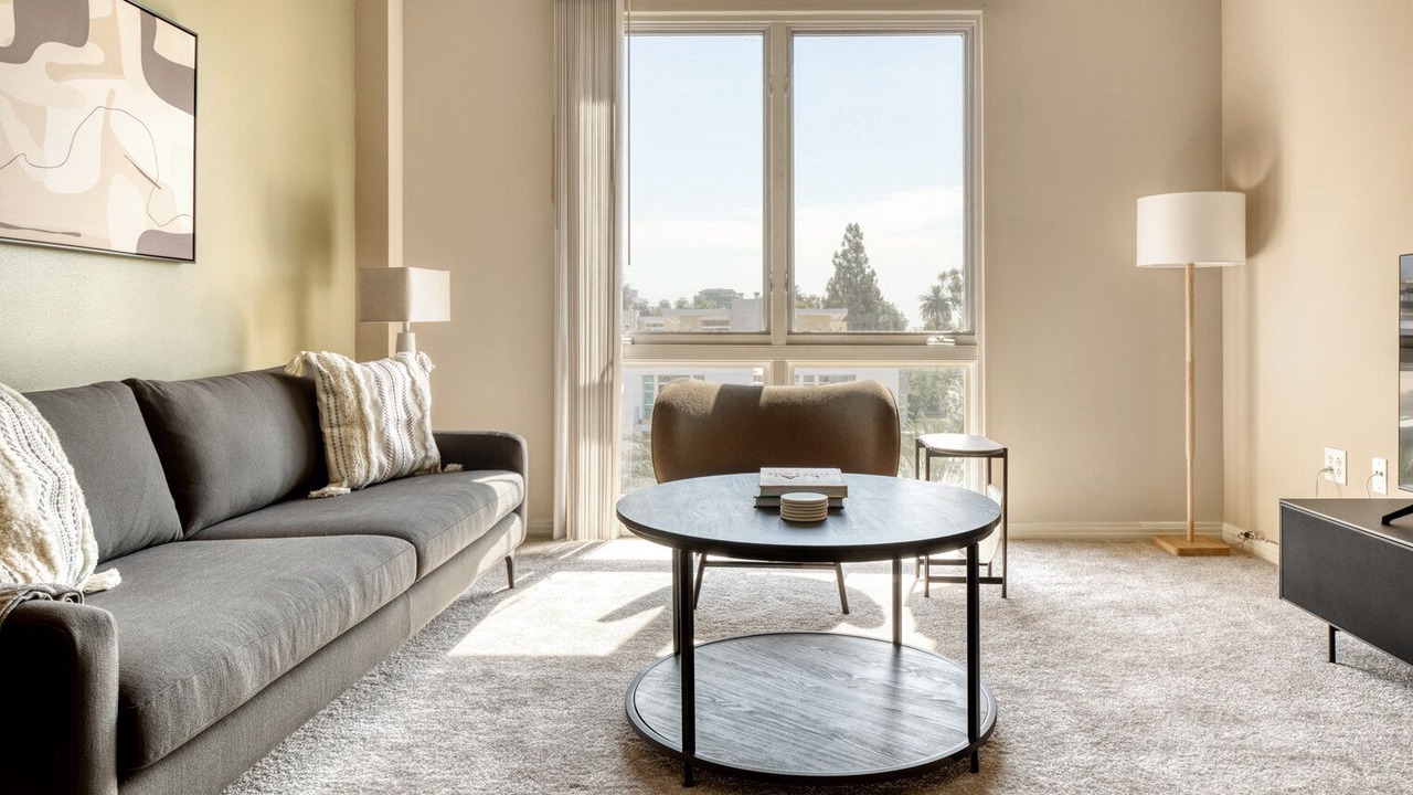 Photo of Livingroom in Old Pasadena