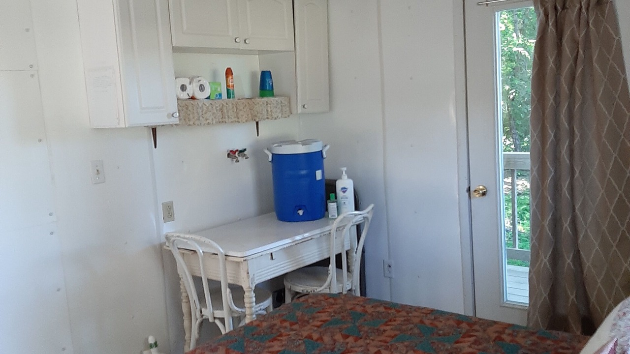 Photo of Bedroom in Town of Benton