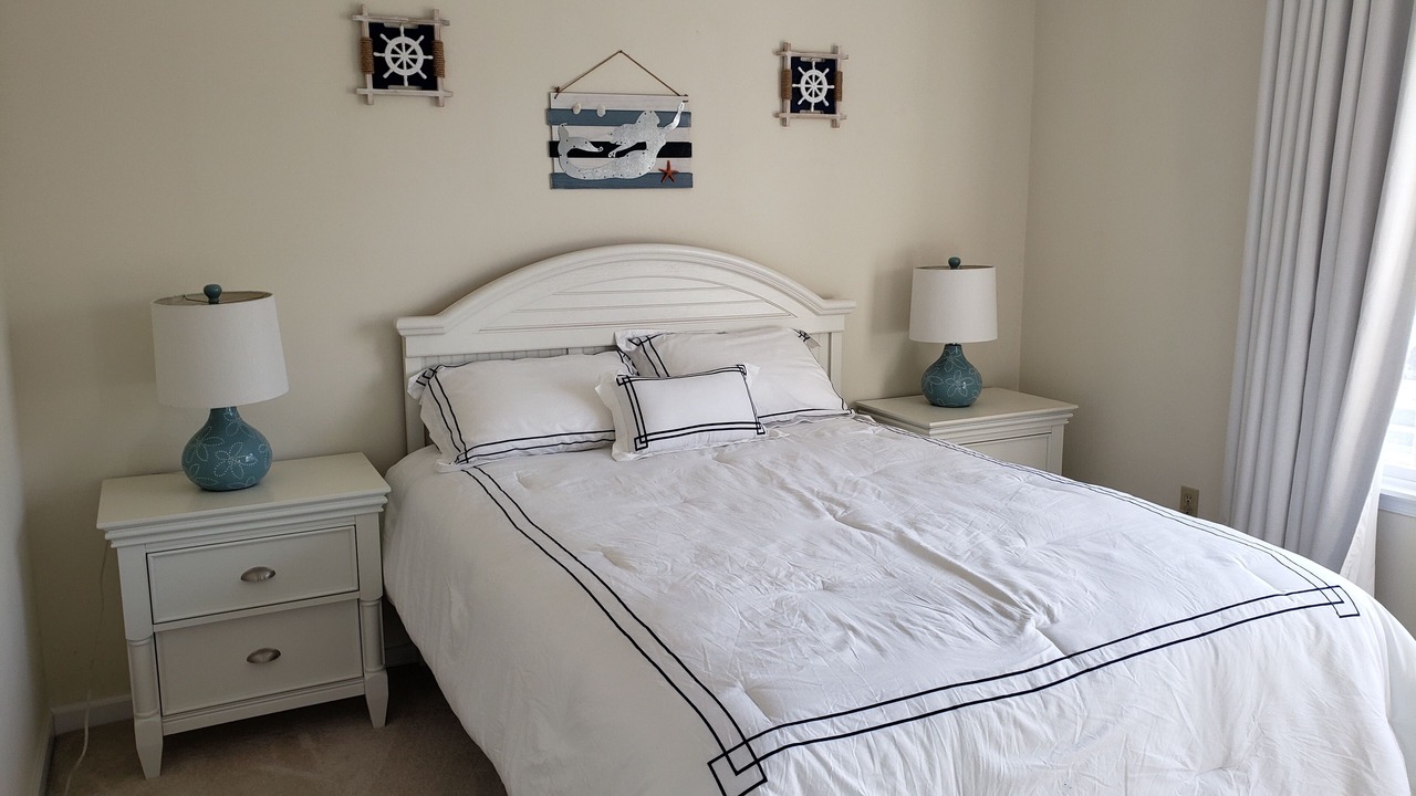 Photo of Bedroom in Village Green