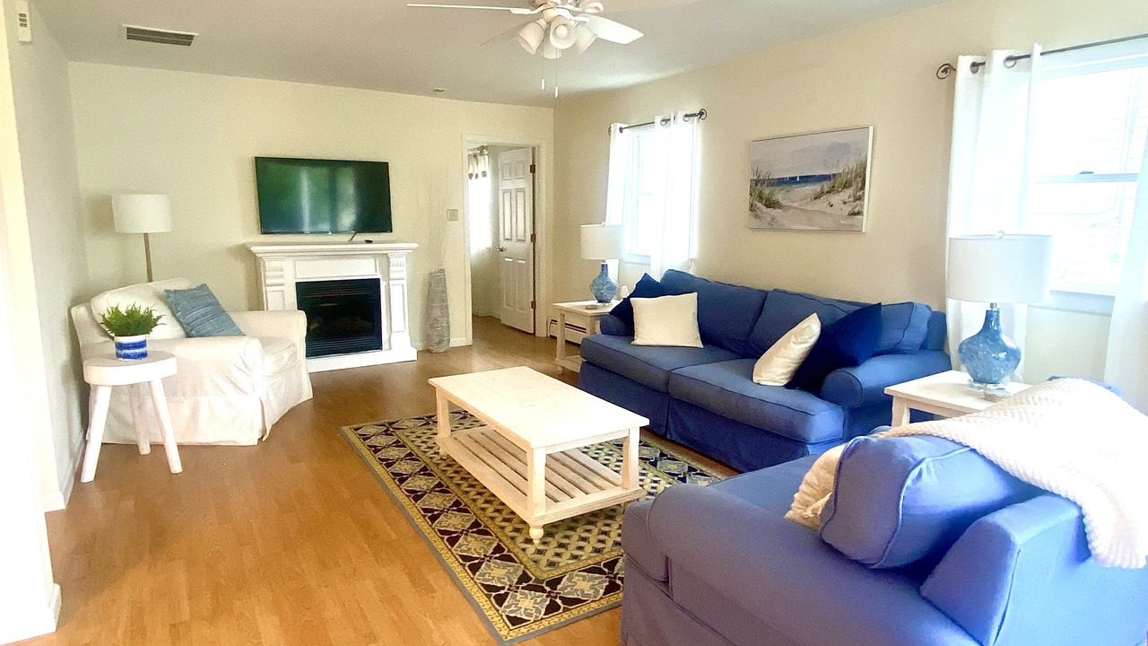 Photo of Livingroom in Village Green