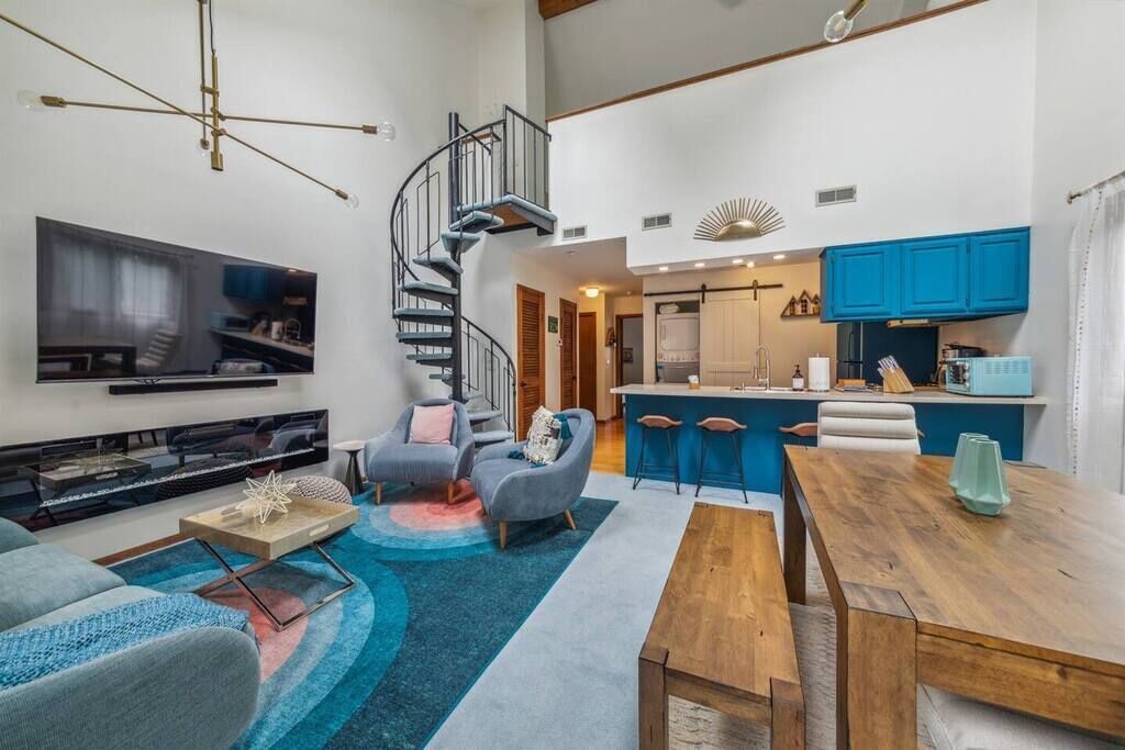 Photo of Livingroom in Vernon