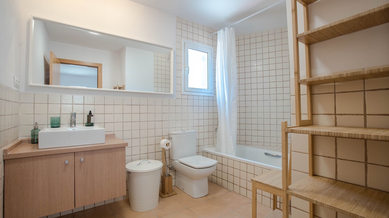 Photo of Bathroom in Miami Platja