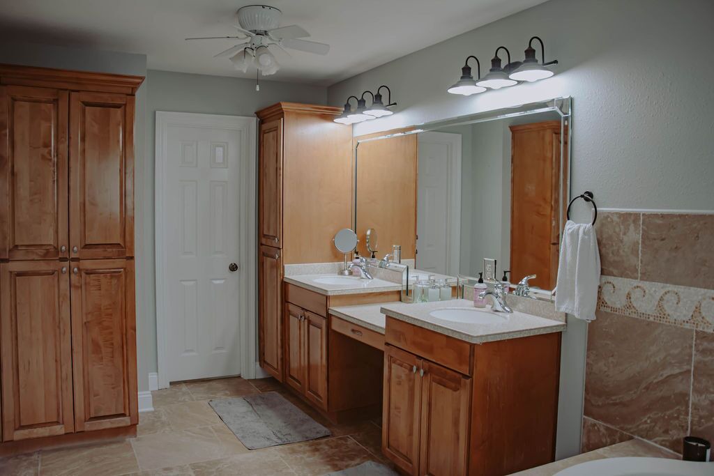 Photo of Bathroom in Gulf Breeze
