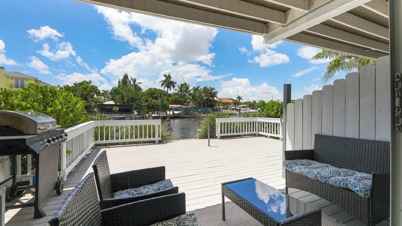 Photo of Outdoor in Coral Ridge