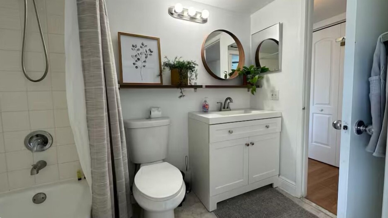 Photo of Bathroom in Aventura