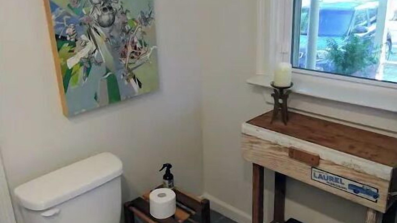 Photo of Bathroom in Laurel