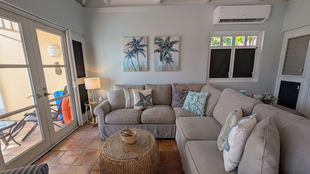 Photo of Livingroom in Slob