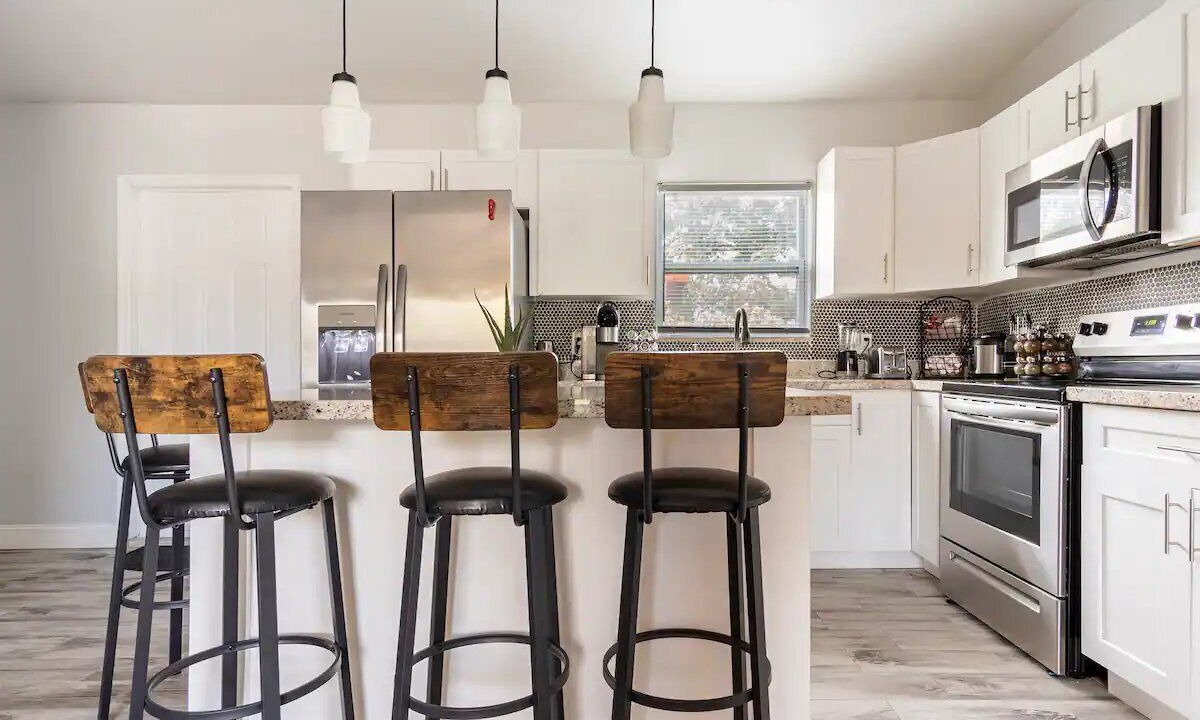 Photo of Kitchen in Lauderhill