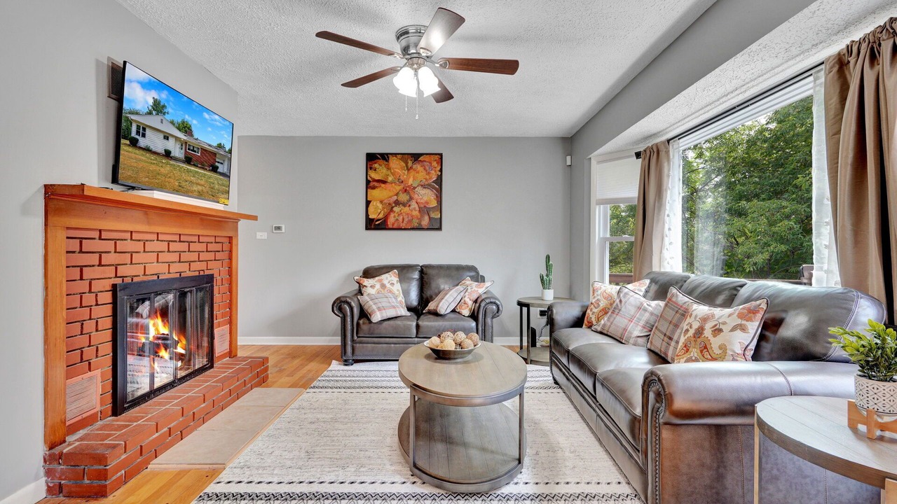 Photo of Livingroom in Town of Owasco