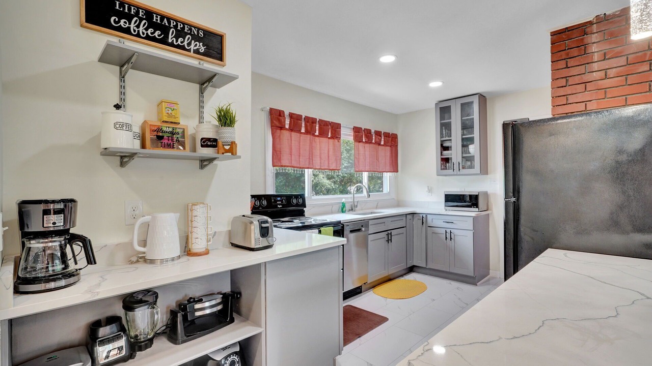 Photo of Kitchen in Town of Owasco