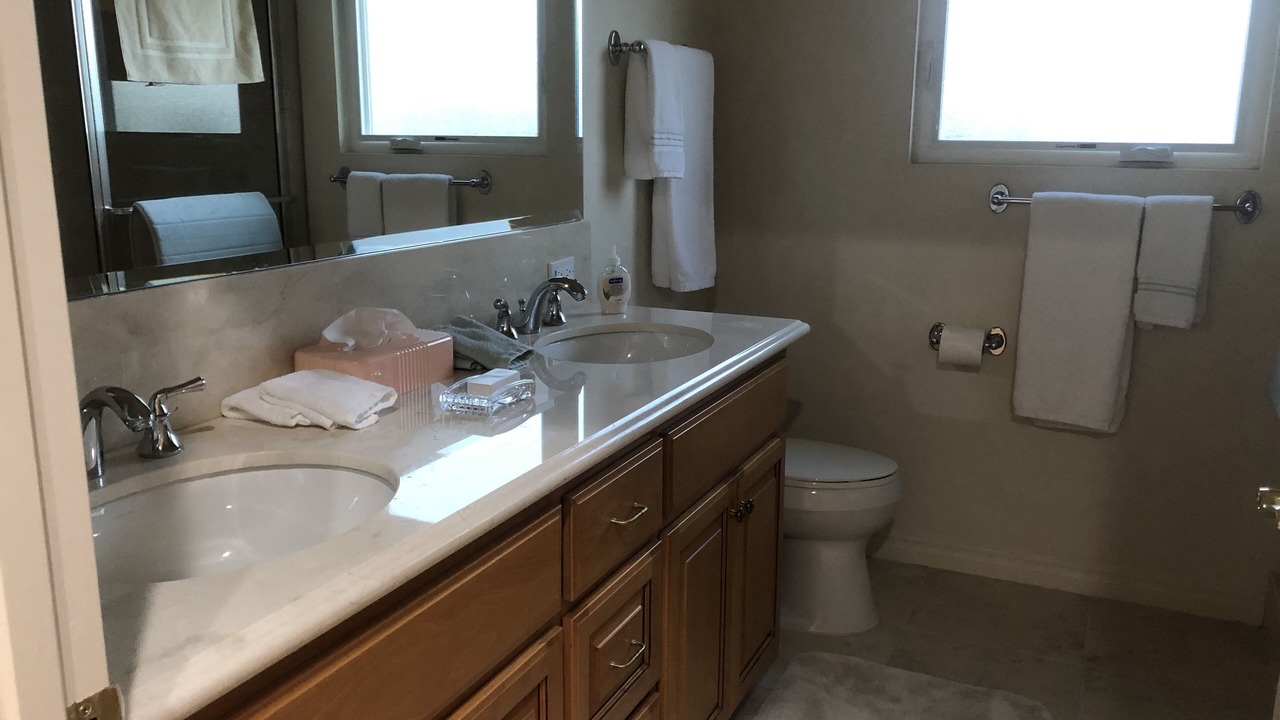 Photo of Bathroom in Murrieta