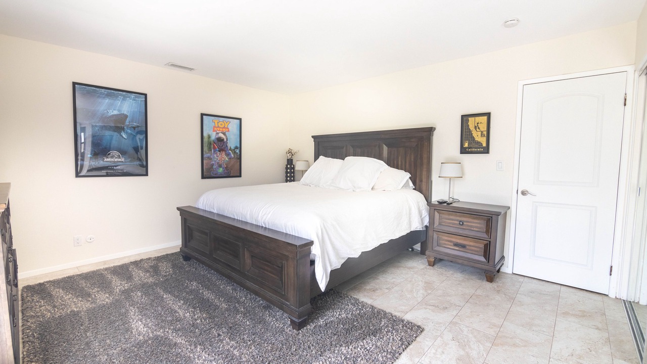Photo of Bedroom in Orange