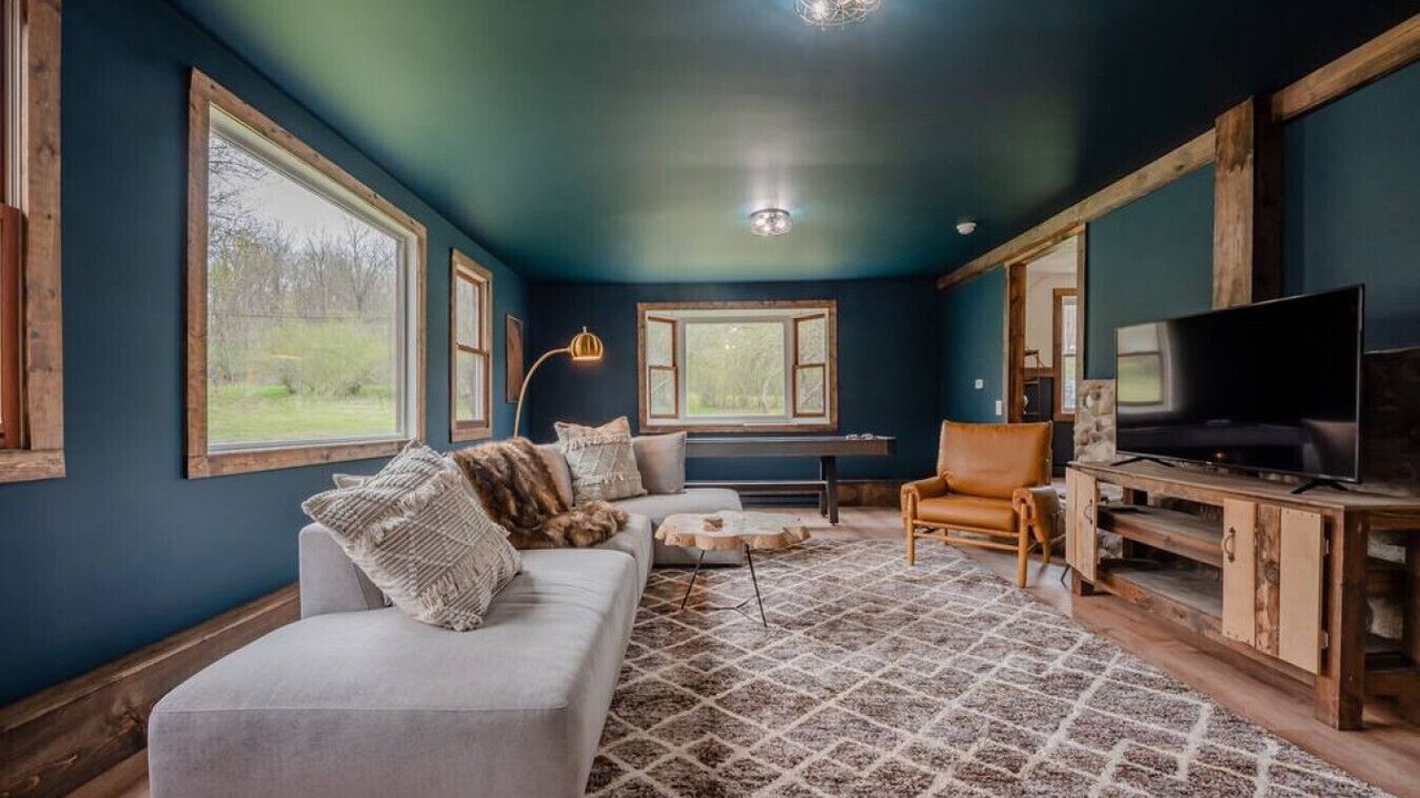 Photo of Livingroom in Canandaigua