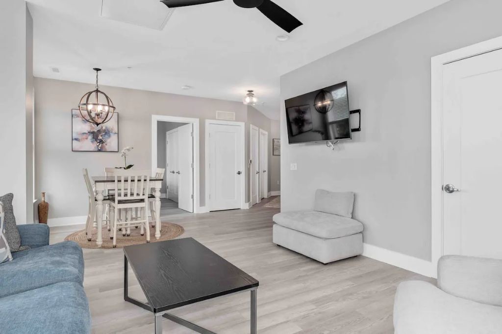 Photo of Livingroom in Fuquay-Varina
