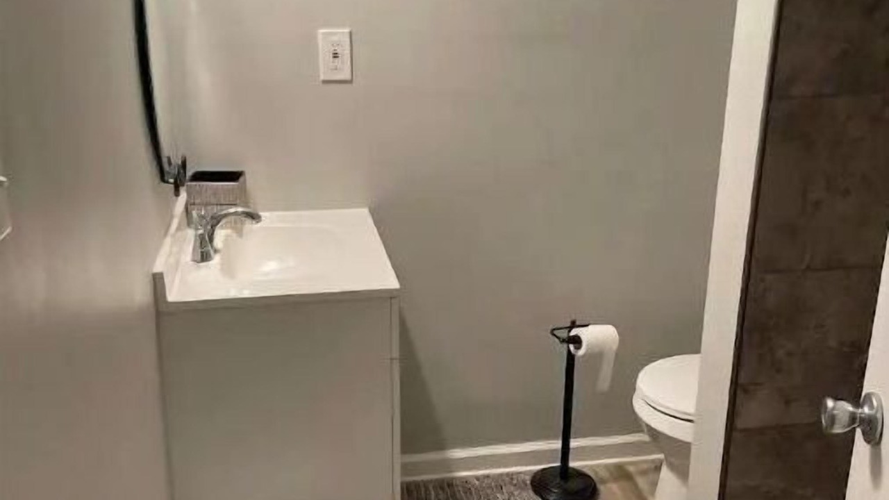 Photo of Bathroom in Toddville Road
