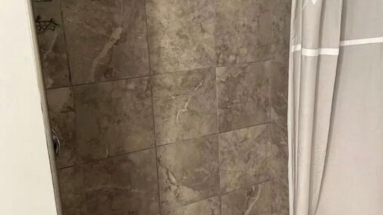 Photo of Bathroom in Toddville Road