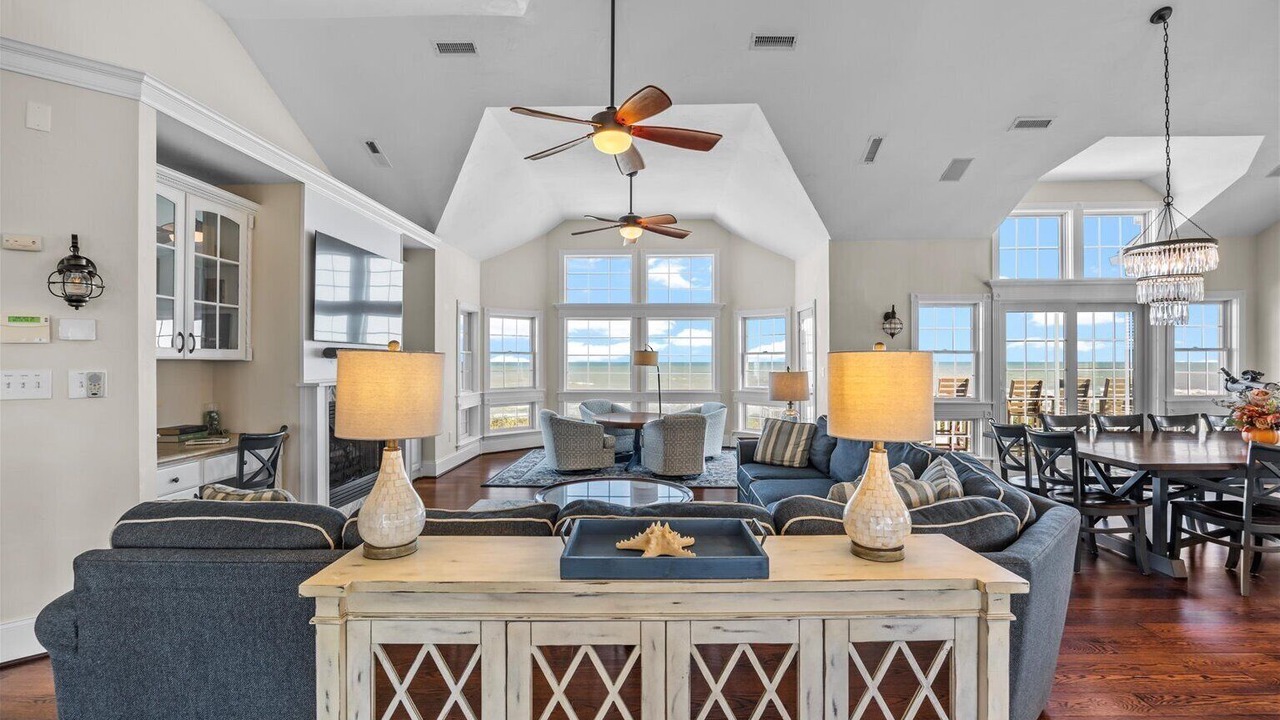 Photo of Bedroom in Pine Island