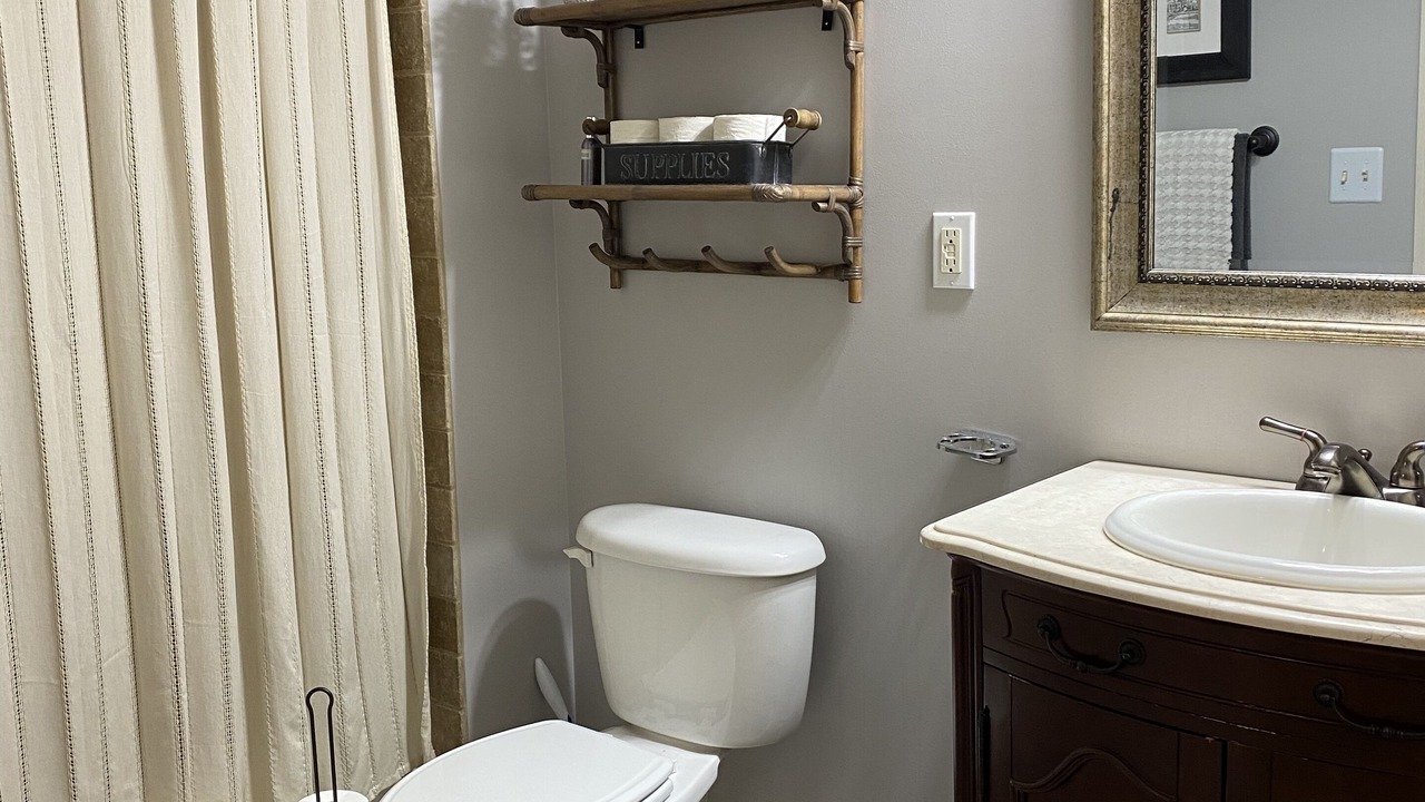 Photo of Bathroom in Tuscaloosa
