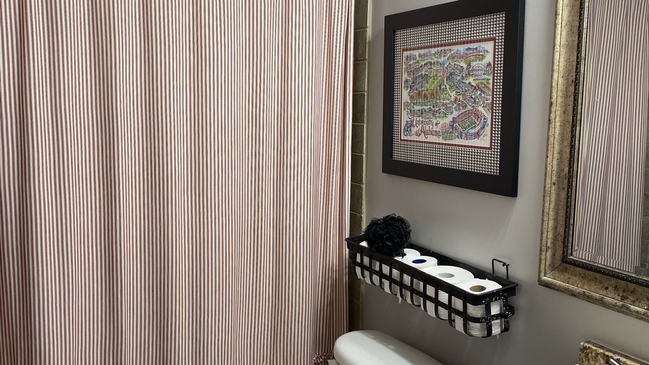 Photo of Bathroom in Tuscaloosa