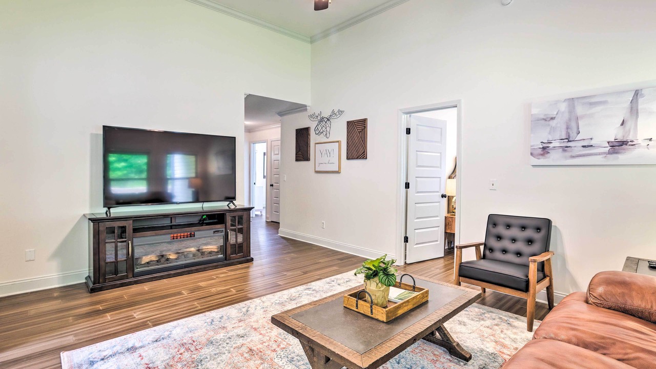 Photo of Livingroom in Calera
