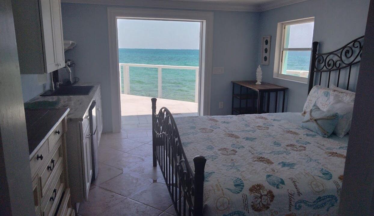 Photo of Bedroom in Lubbers Quarters Cay