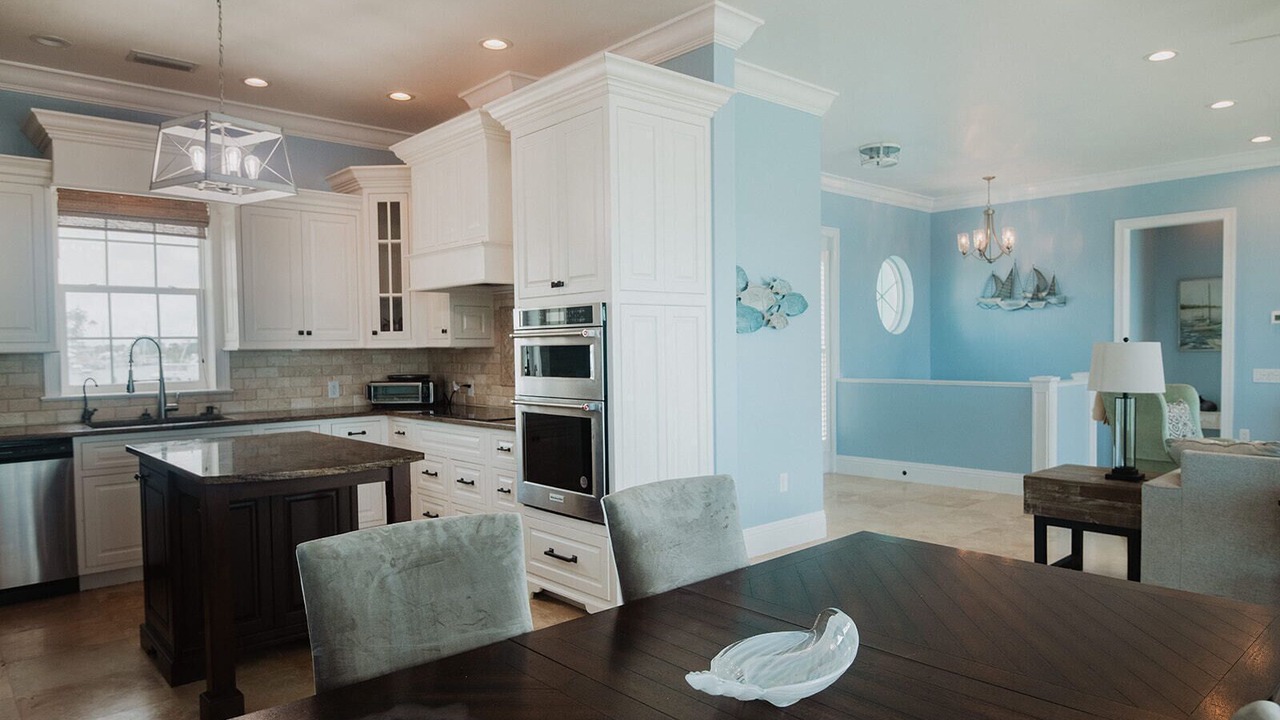 Photo of Kitchen in Lubbers Quarters Cay