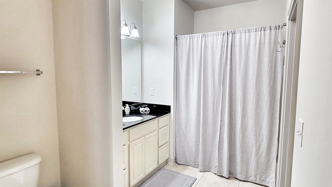 Photo of Bathroom in Tuscaloosa