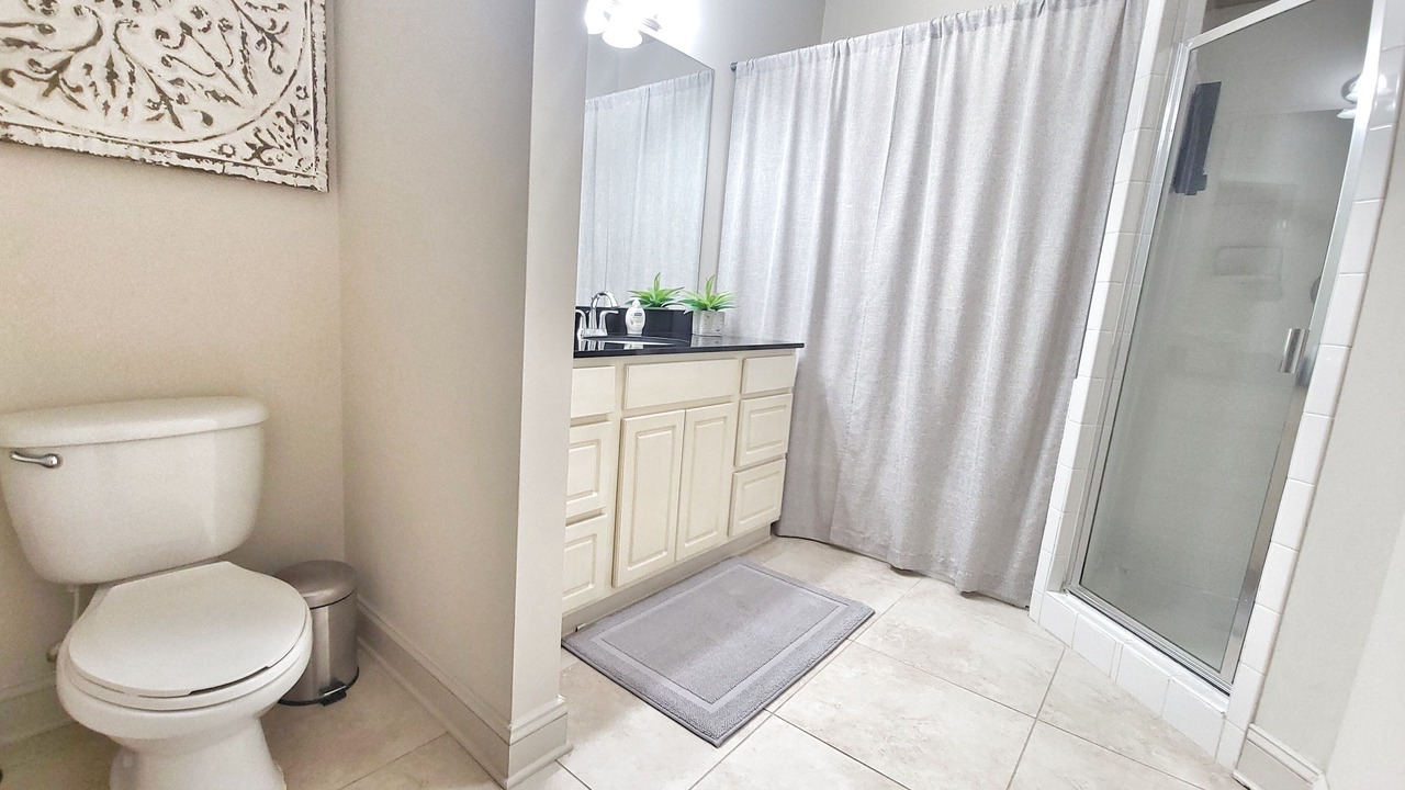 Photo of Bathroom in Tuscaloosa