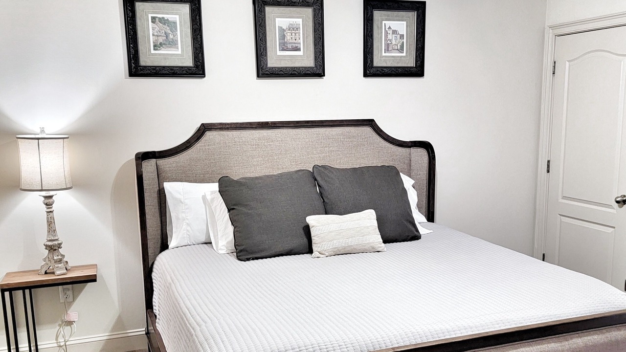 Photo of Bedroom in Tuscaloosa
