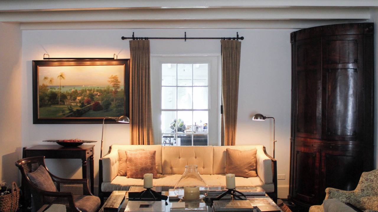 Photo of Livingroom in Dunmore Town