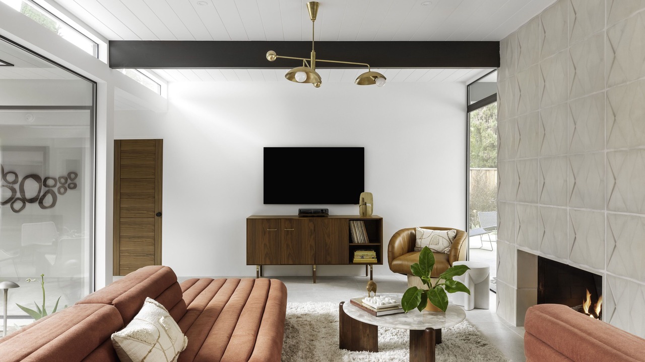 Photo of Livingroom in Thousand Oaks