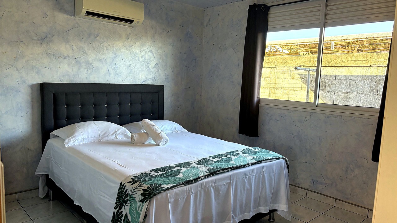 Photo of Bedroom in Faaa