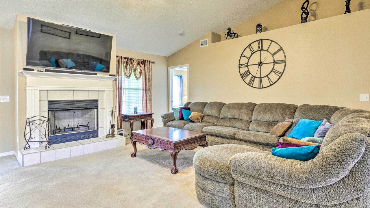 Photo of Livingroom in Northwest Pensacola