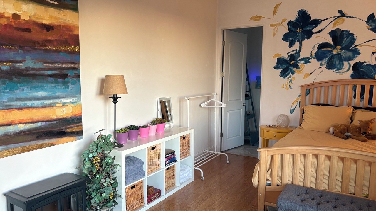 Photo of Bedroom in Monterey