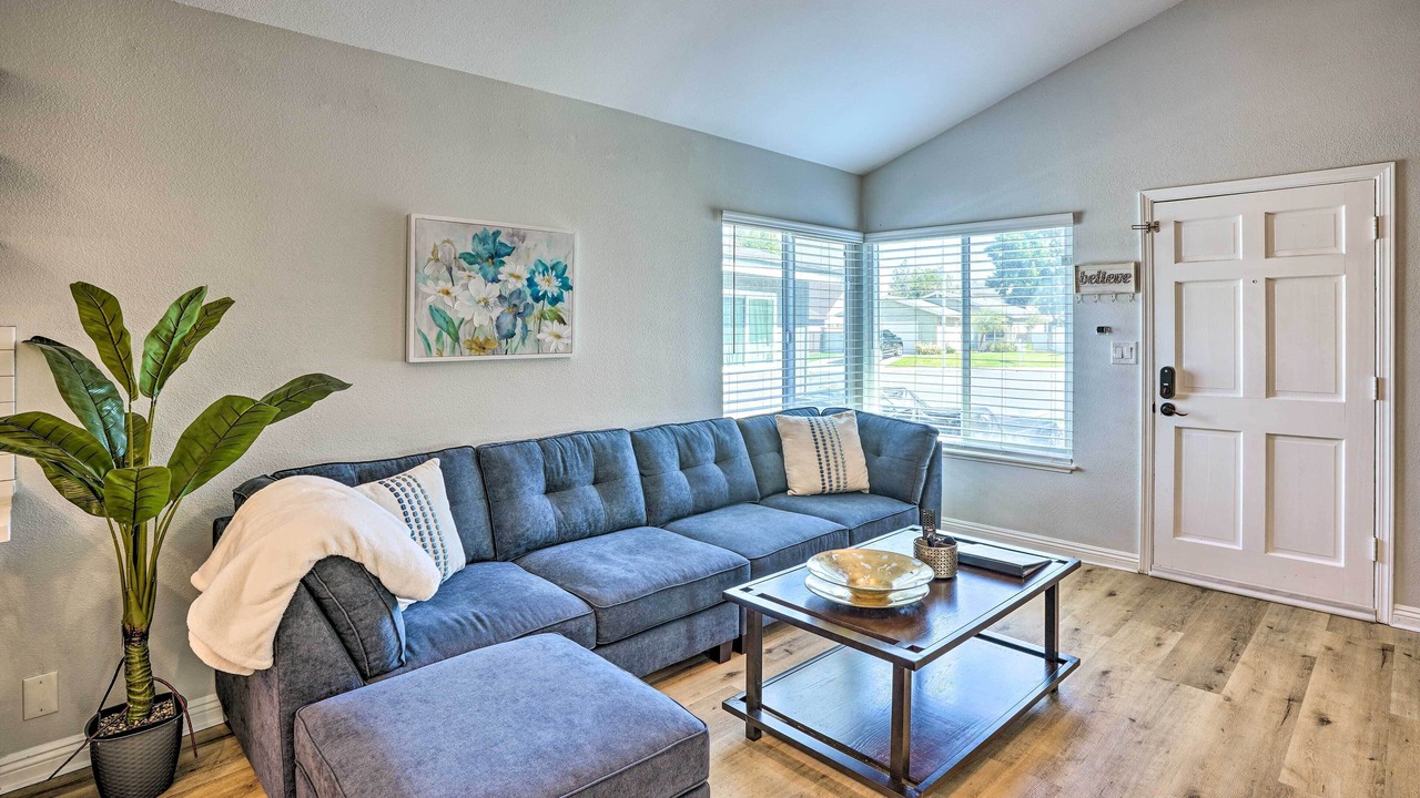 Photo of Livingroom in Mission Viejo