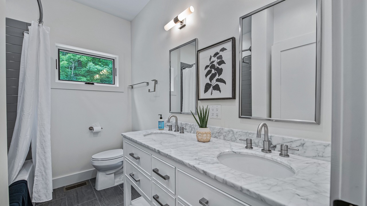 Photo of Bathroom in Asheville