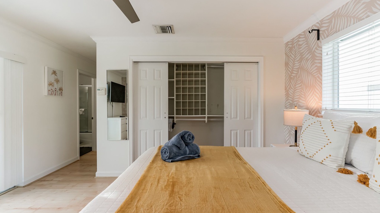 Photo of Bedroom in Imperial Point