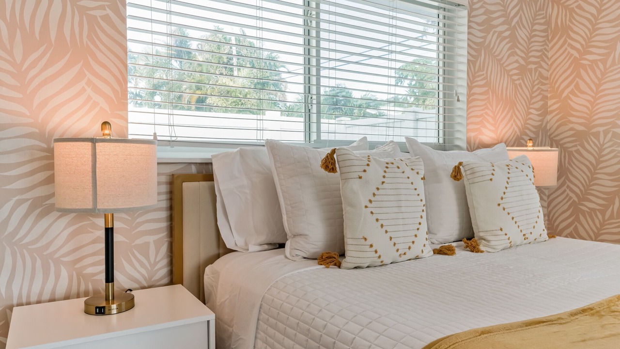 Photo of Bedroom in Imperial Point