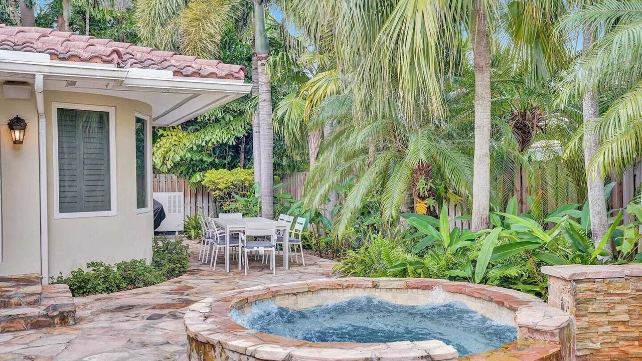Photo of Outdoor in Coral Ridge