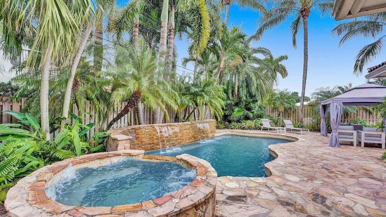 Photo of Outdoor in Coral Ridge