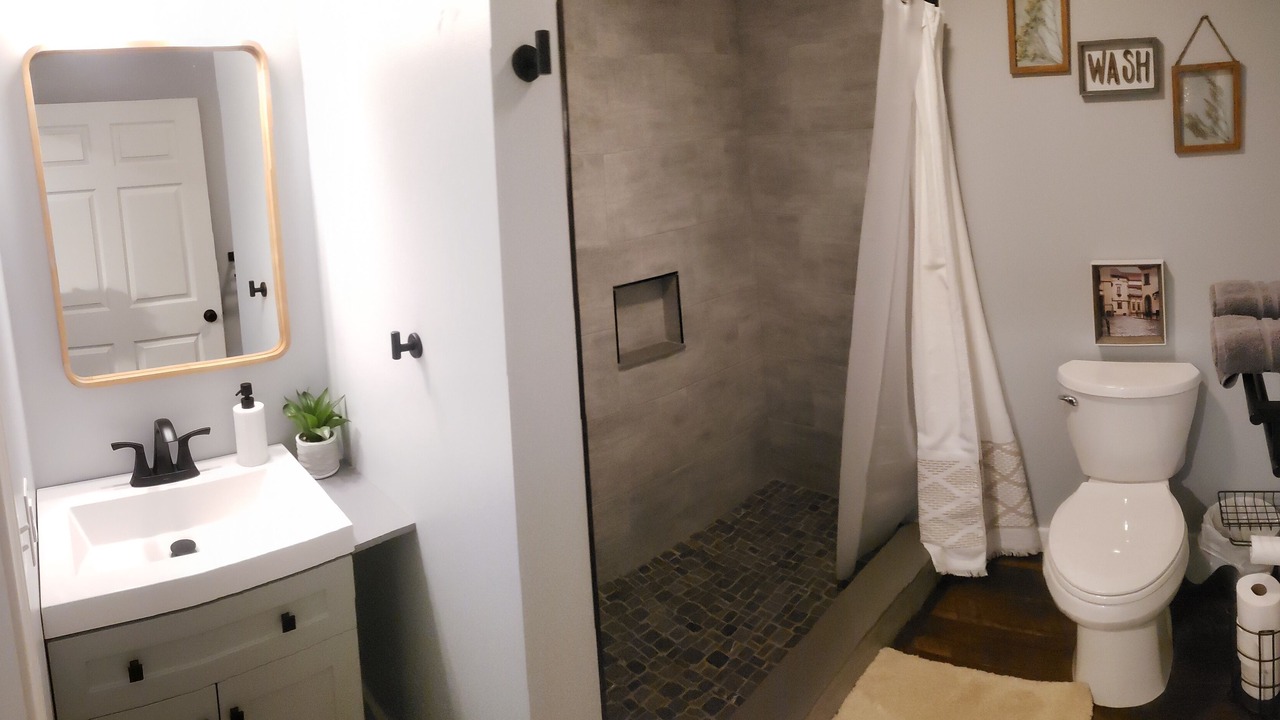 Photo of Bathroom in Burdett