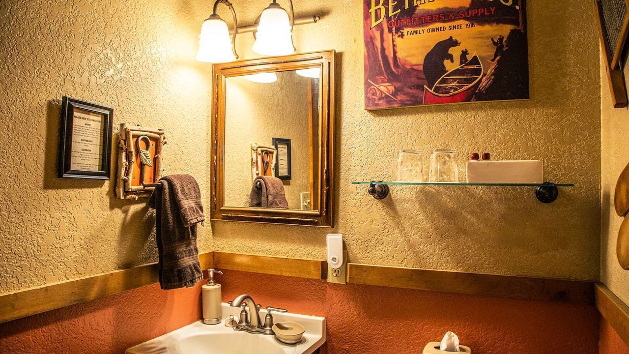 Photo of Bathroom in Big Bear Lake
