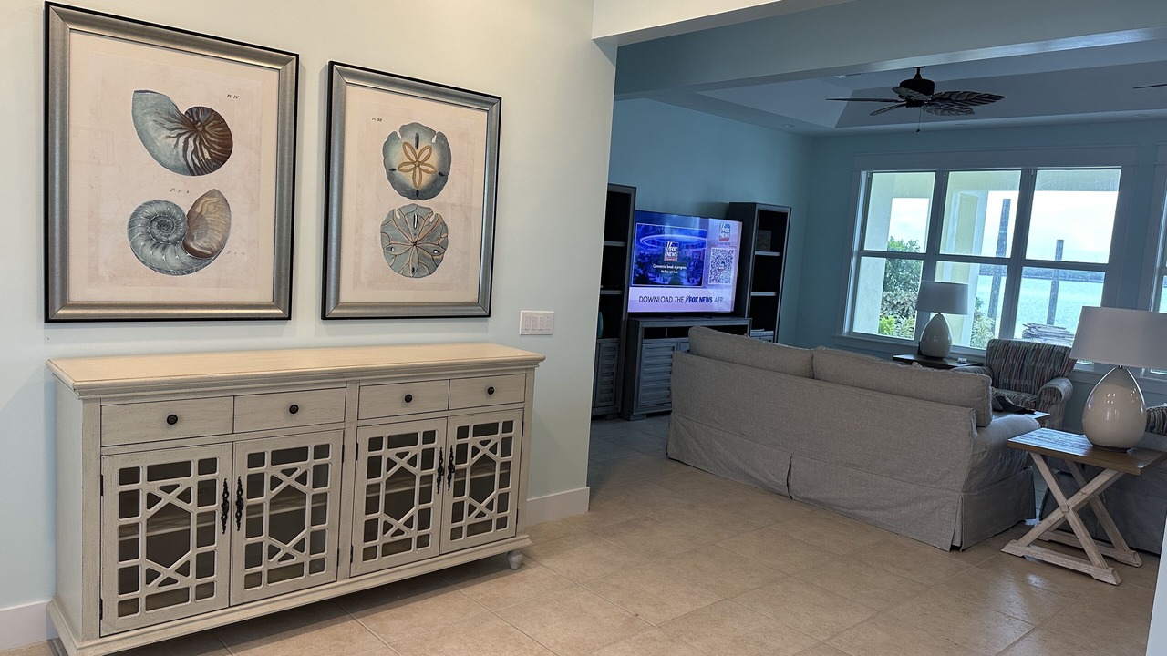 Photo of Livingroom in Treasure Cay