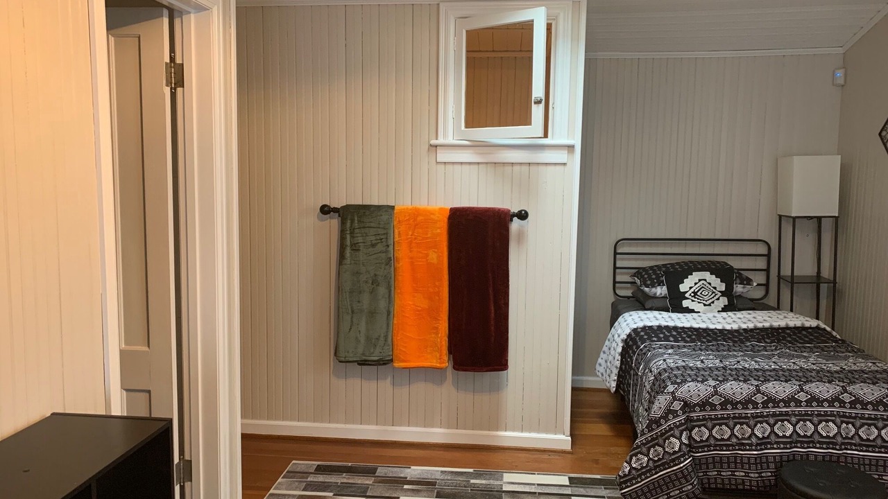 Photo of Bedroom in South Main Street