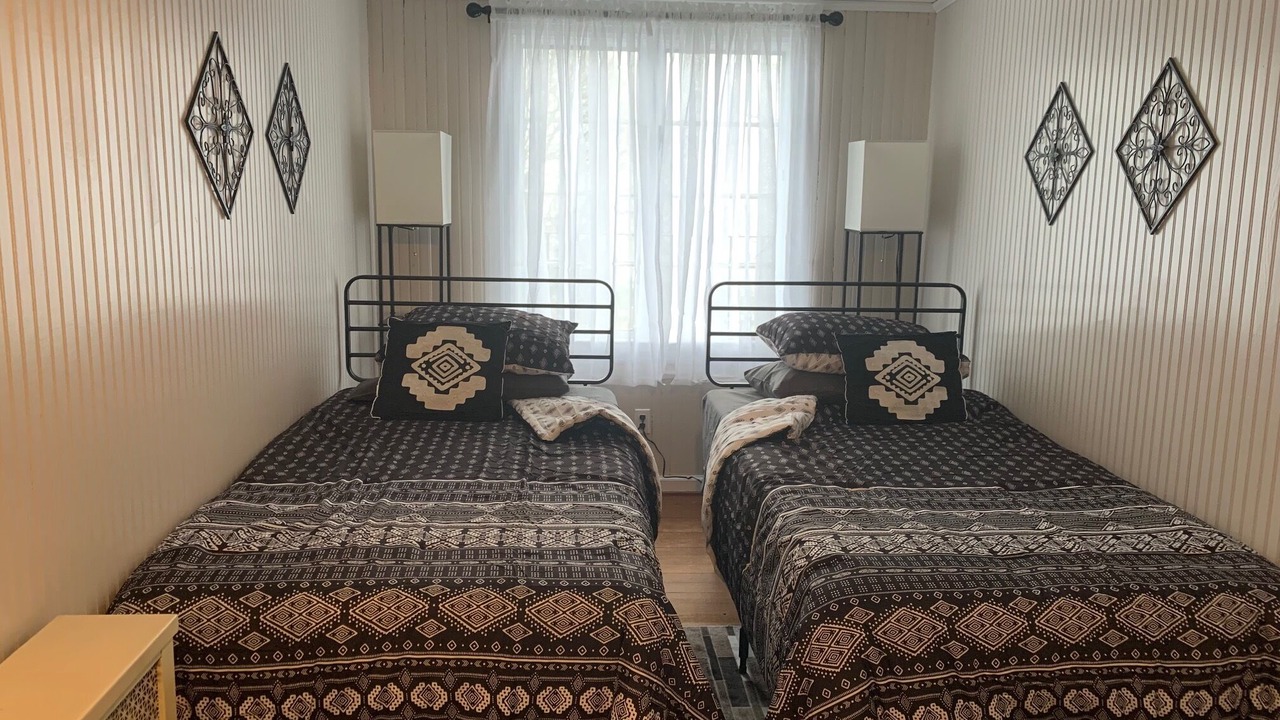 Photo of Bedroom in South Main Street
